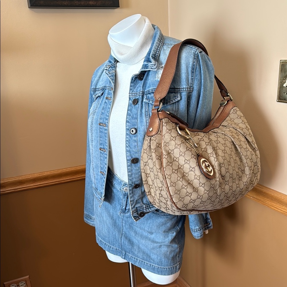 Gucci Cream and Brown Quilted Hobo Bag